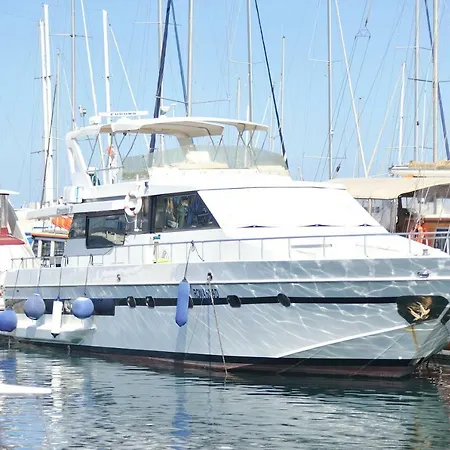 Båthotell Lady Alba Boat And Breakfast Palermo