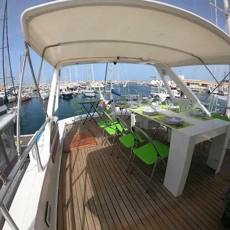 Lady Alba Boat And Breakfast Båthotell *