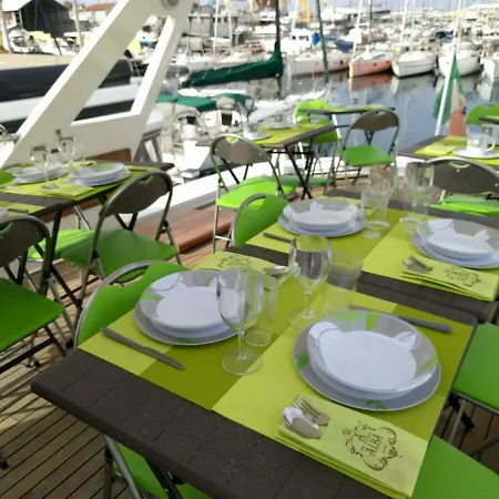 Lady Alba Boat And Breakfast Båthotell *
